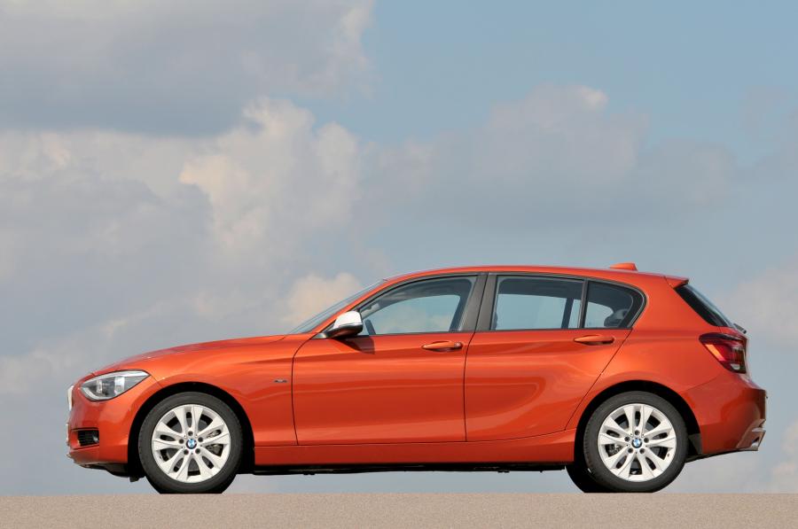  BMW 120d Urban Line 2011 года  (фото 42 из 193)